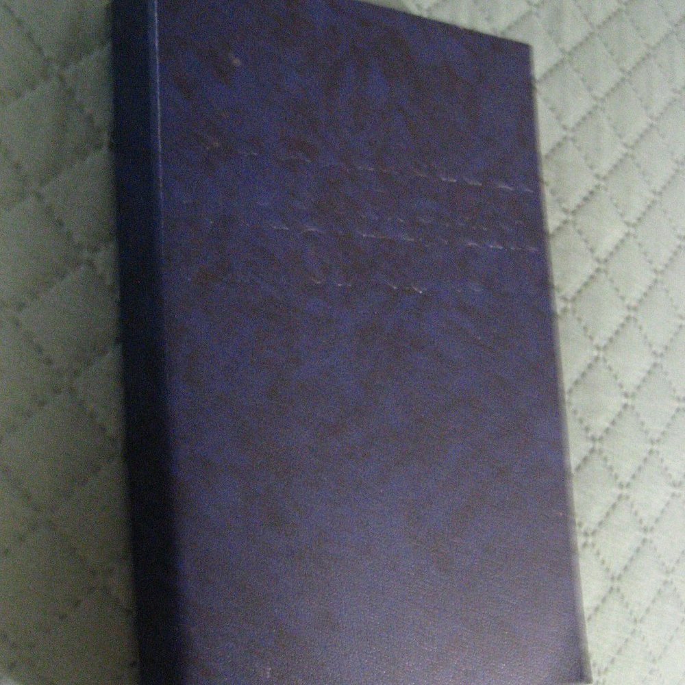 Alcoholics Anonymous 2001 Book View 2